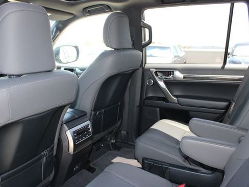 Certified 2023 Lexus GX 460 Premium AWD/4WD image 9