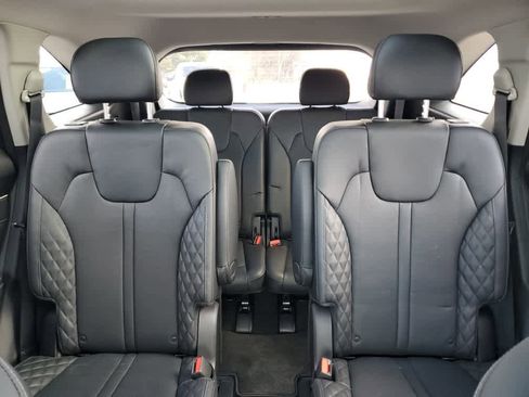 Used 2023 Kia Sorento SX Prestige image 13