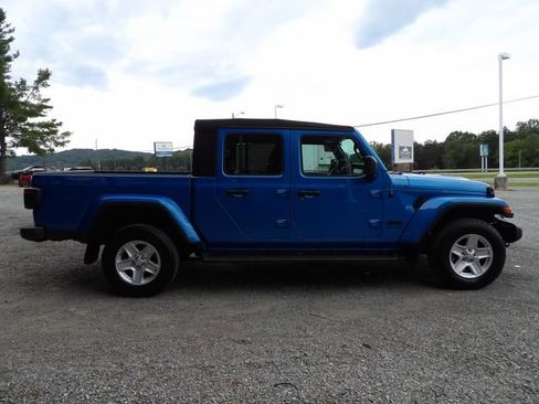 Used 2020 Jeep Gladiator Sport w/ Quick Order Package 24S AWD/4WD image 6