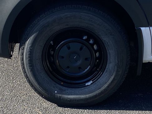 New 2025 Mercedes-Benz Sprinter 2500 image 20