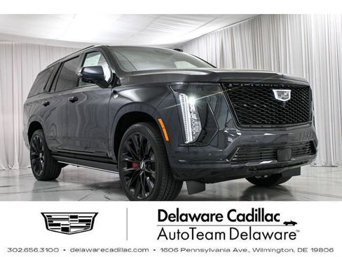 New 2026 Cadillac Escalade Platinum Sport w/ LPO, ONYX Package image 1