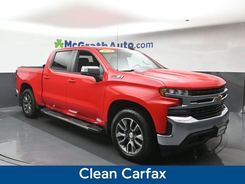 Used 2021 Chevrolet Silverado 1500 LT image 2