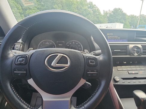 Used 2020 Lexus IS 300 w/ Accessory Package RWD image 15