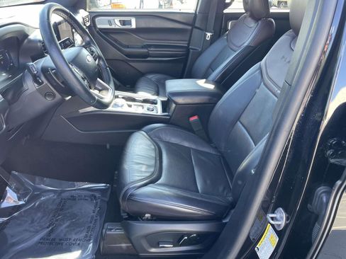 Used 2020 Ford Explorer Platinum AWD/4WD image 23
