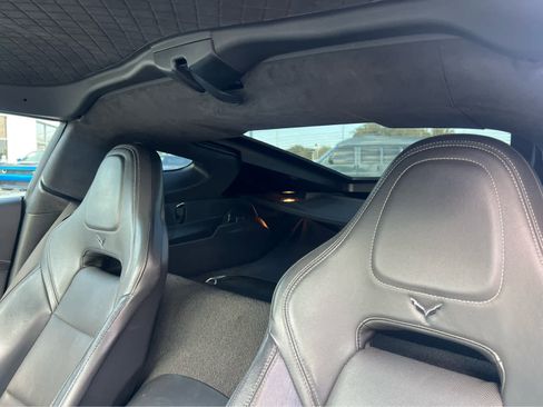 Used 2018 Chevrolet Corvette Stingray Coupe w/ 3LT Preferred Equipment Group image 6