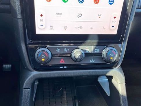 Used 2024 Ford Ranger Lariat w/ FX4 Off-Road Package AWD/4WD image 25