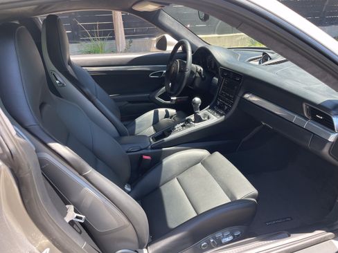 Used 2012 Porsche 911 Carrera S RWD image 11