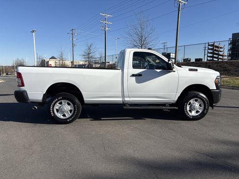 Used 2024 RAM 2500 Tradesman w/ Protection Group image 10