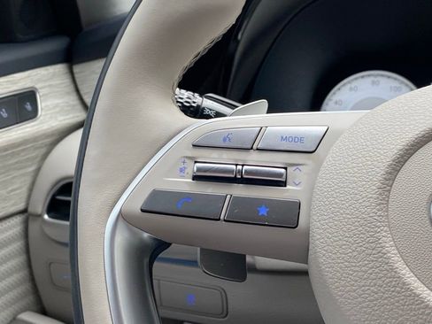 Used 2024 Hyundai Palisade Calligraphy image 18