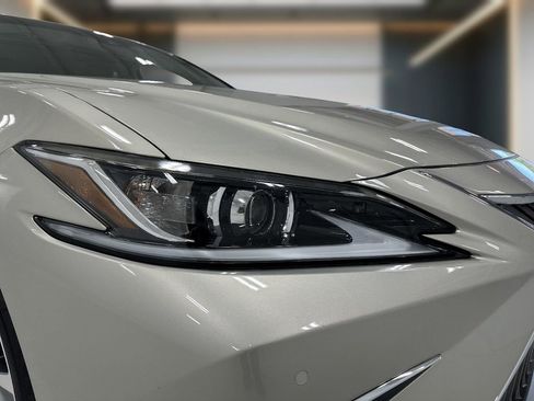 Used 2021 Lexus ES 350 w/ Premium Package FWD image 10