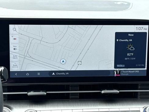 Used 2024 Hyundai Kona Limited AWD/4WD image 20