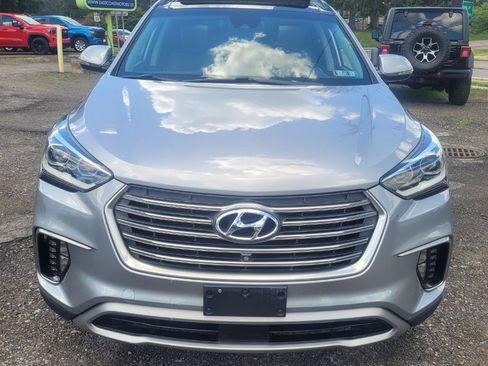 Used 2017 Hyundai Santa Fe Limited AWD/4WD image 3