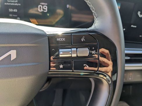 Certified 2026 Kia Sorento S FWD image 31