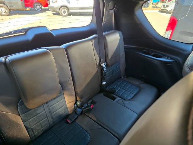 Used 2019 Nissan Armada Platinum w/ Captain's Chairs Package AWD/4WD image 14