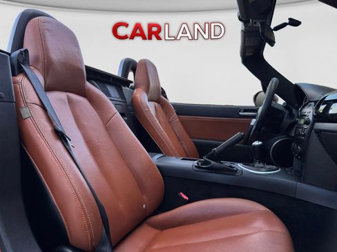 Used 2008 MAZDA MX-5 Miata Grand Touring w/ Premium Pkg RWD image 18