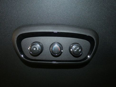 Used 2024 Dodge Durango GT image 28