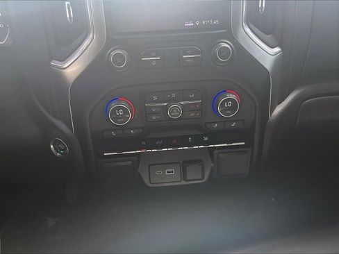 Used 2021 Chevrolet Silverado 1500 LT image 8