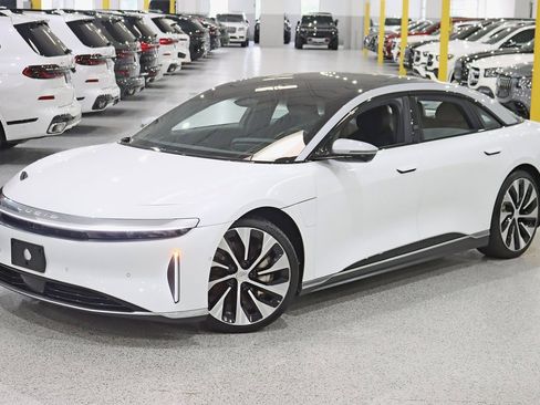 Used 2022 Lucid Air Grand Touring image 8