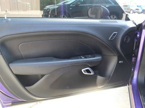 Used 2023 Dodge Challenger R/T Scat Pack w/ Plus Package image 9