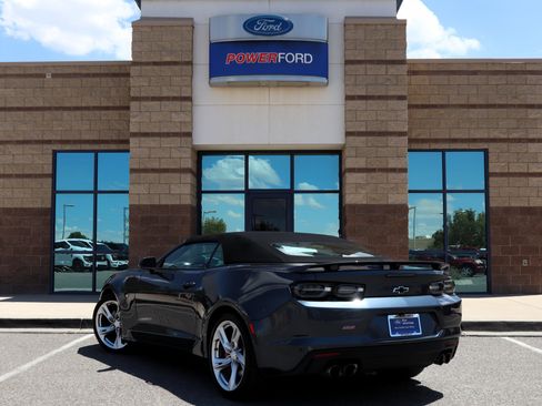 Used 2022 Chevrolet Camaro SS RWD image 8