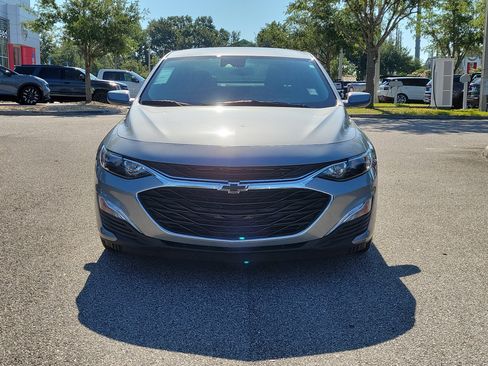 Used 2023 Chevrolet Malibu RS FWD image 2