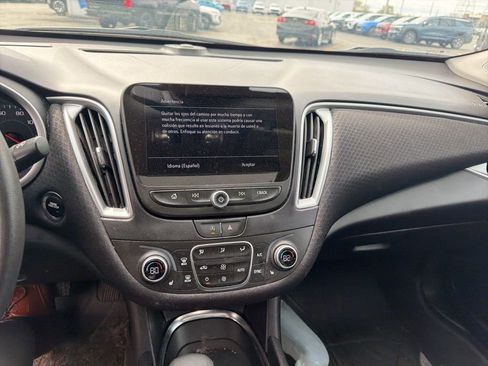 Used 2025 Chevrolet Malibu LT w/ LPO, Floor Liner Package image 10