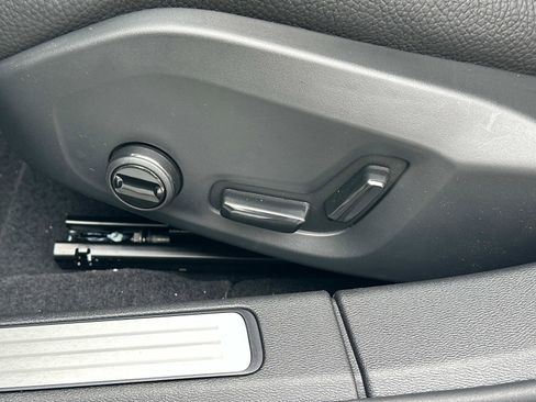 New 2026 Volvo V60 B5 Cross Country Plus w/ Climate Package image 14