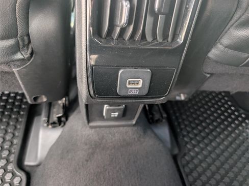 Used 2023 Jeep Compass Trailhawk AWD/4WD image 16