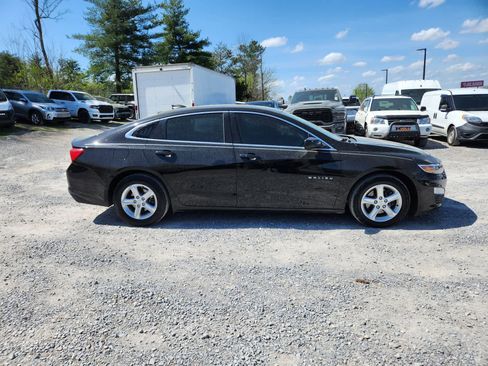 Used 2021 Chevrolet Malibu LS image 6