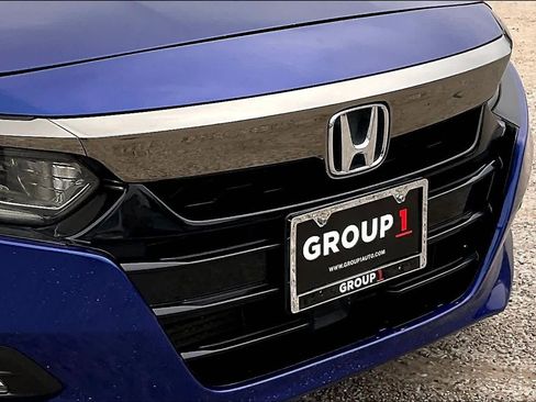 Used 2018 Honda Accord Sport image 29