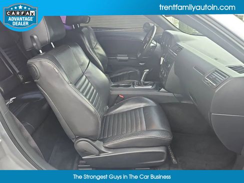 Used 2014 Dodge Challenger R/T Plus image 32