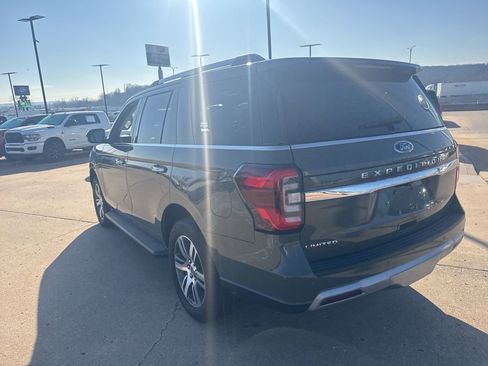 Used 2024 Ford Expedition Limited image 4