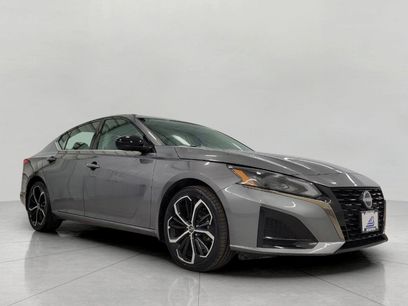 Used 2025 Nissan Altima 2.5 SR