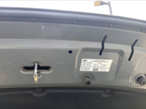 Used 2025 Hyundai Tucson SE FWD image 31