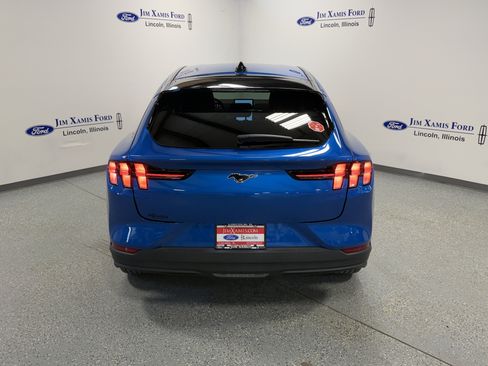 Used 2025 Ford Mustang Mach-E Premium AWD/4WD image 29