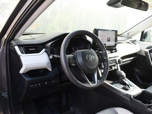 Certified 2023 Toyota RAV4 XLE Premium image 14