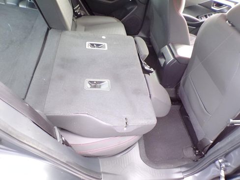 Used 2024 Subaru Impreza 2.0i Sport image 9