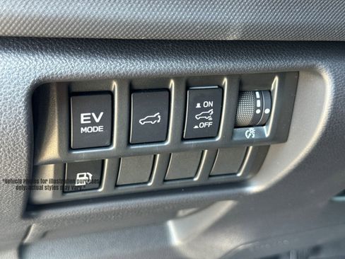 New 2026 Subaru Forester Touring AWD/4WD image 17