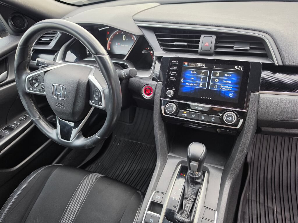 Used 2020 Honda Civic Sport image 10