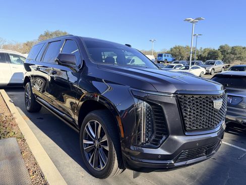 Used 2025 Cadillac Escalade ESV Sport w/ Touring Package image 2