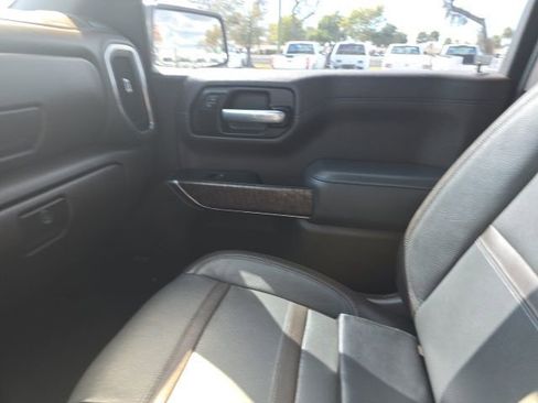Used 2021 GMC Sierra 1500 Denali w/ Denali Ultimate Package image 14