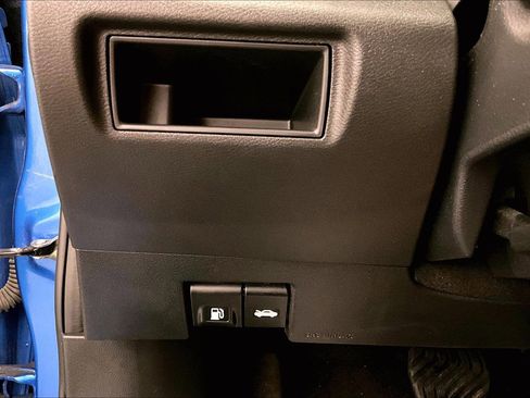 Used 2024 Nissan Versa SR w/ Trunk Package FWD image 69