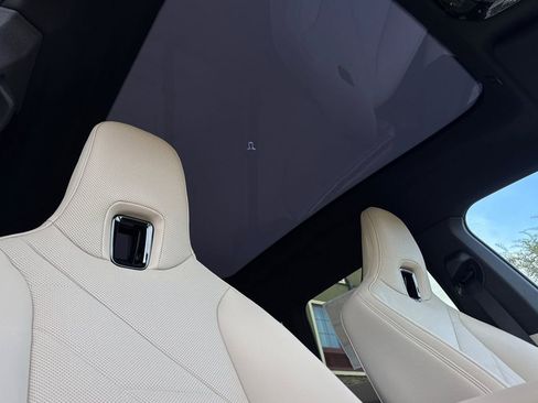 New 2026 BMW iX xDrive60 AWD/4WD image 18