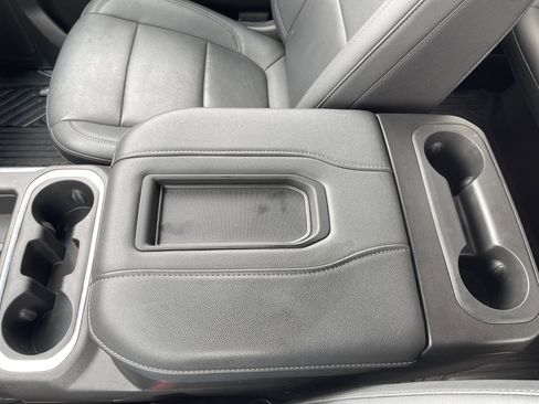 Used 2022 Chevrolet Silverado 1500 LTZ image 30