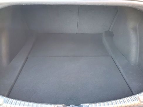 Used 2018 Tesla Model 3 Long Range image 14