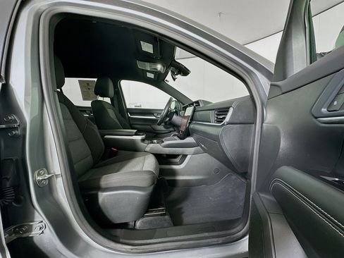 Used 2025 GMC Terrain Elevation image 31