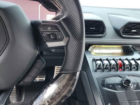 Used 2018 Lamborghini Huracan LP 580-2 image 31