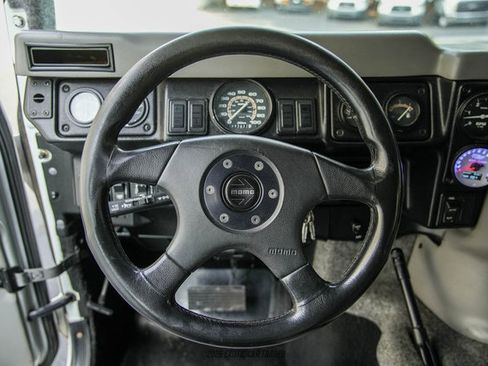 Used 1996 HUMMER H1 4-Door Wagon AWD/4WD image 17