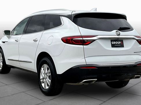 Used 2019 Buick Enclave Essence image 12
