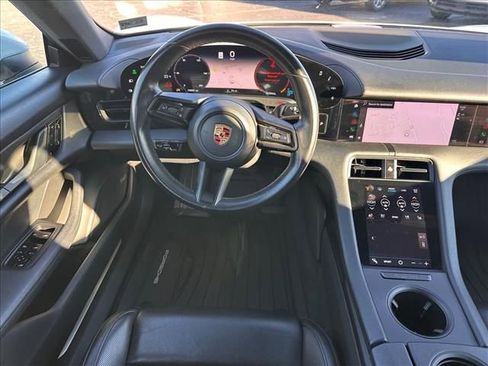 Used 2020 Porsche Taycan 4S image 18